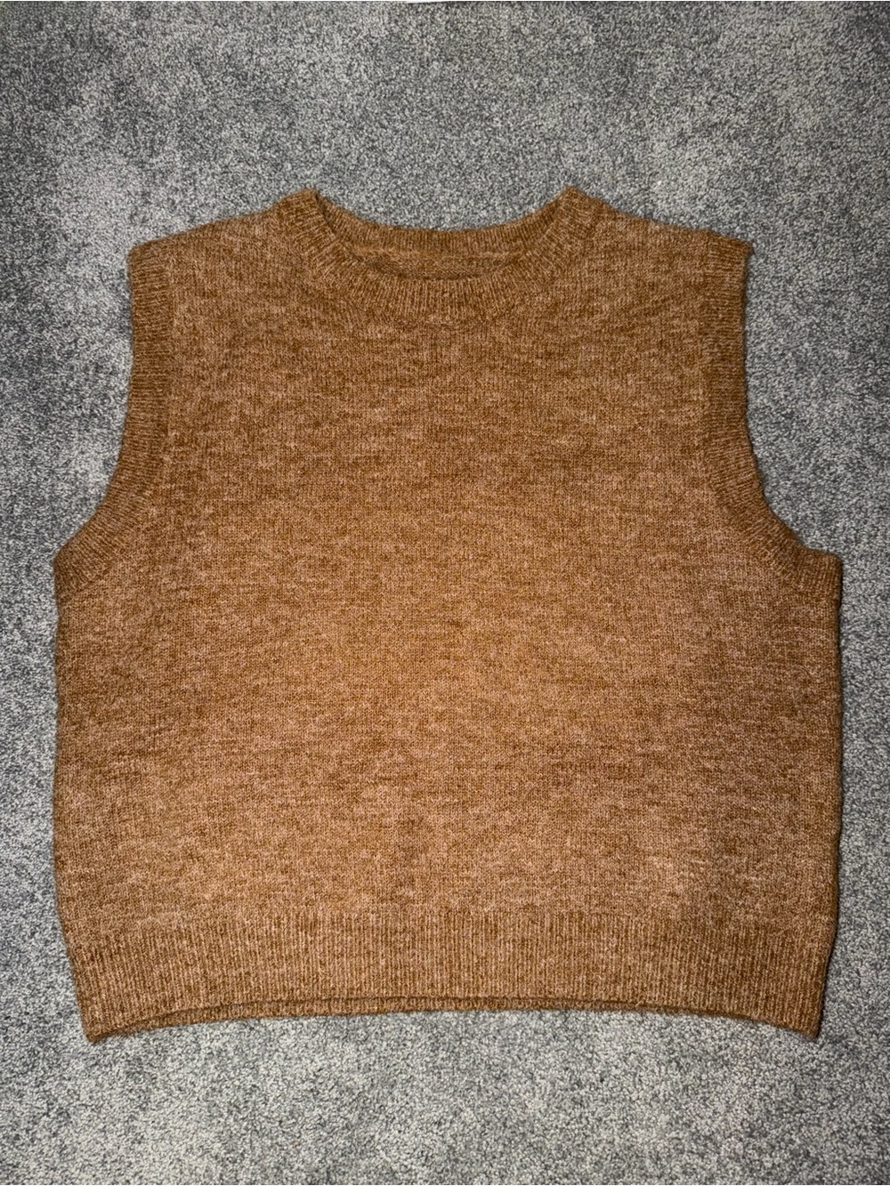 SHEIN Brown Knit Sleeveless Sweater Vest
